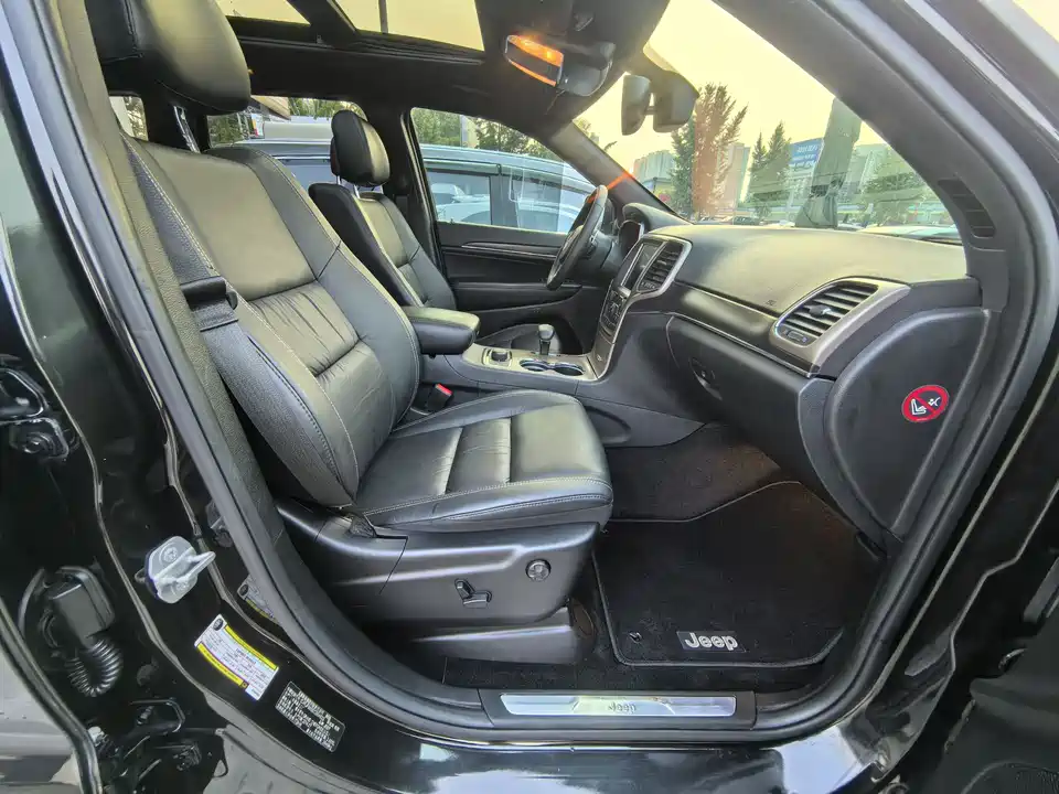 Jeep Grand Cherokee Jeep Grand Cherokee