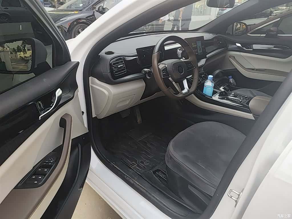 BYD Qin, 2024 16