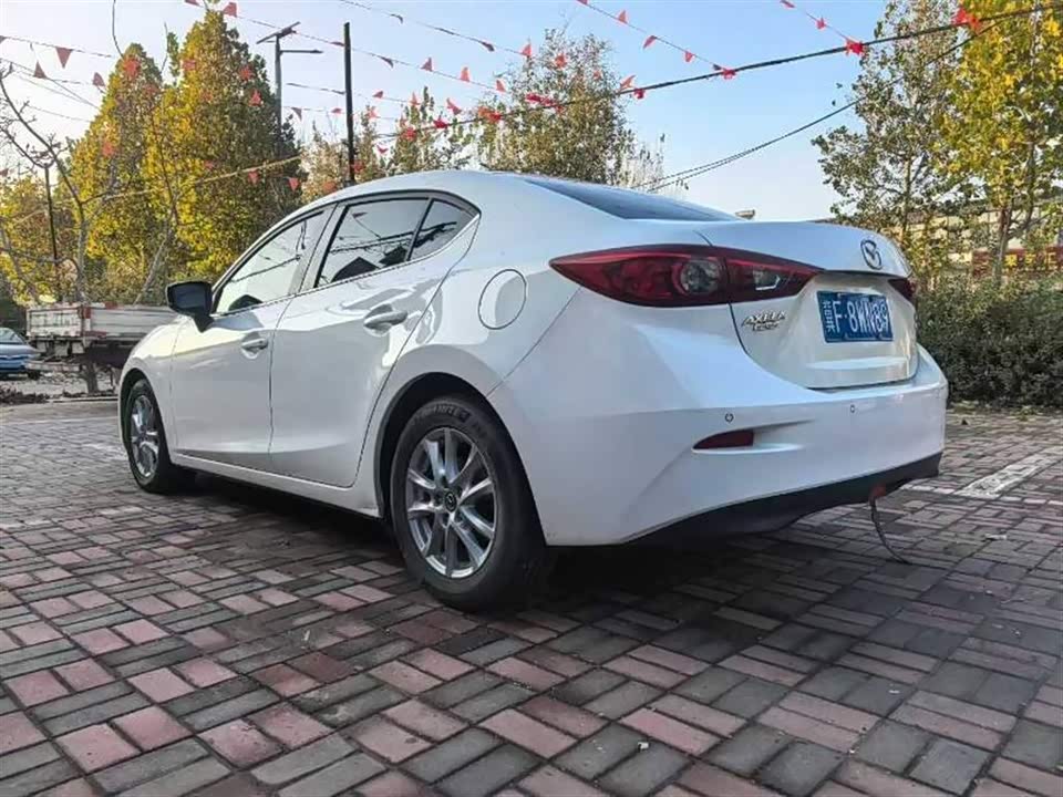 Mazda 3 Angkesaila
