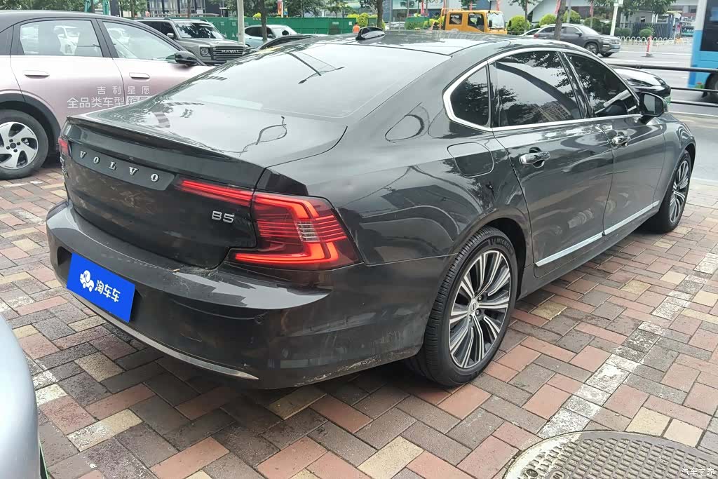 Volvo S90, 2022 3
