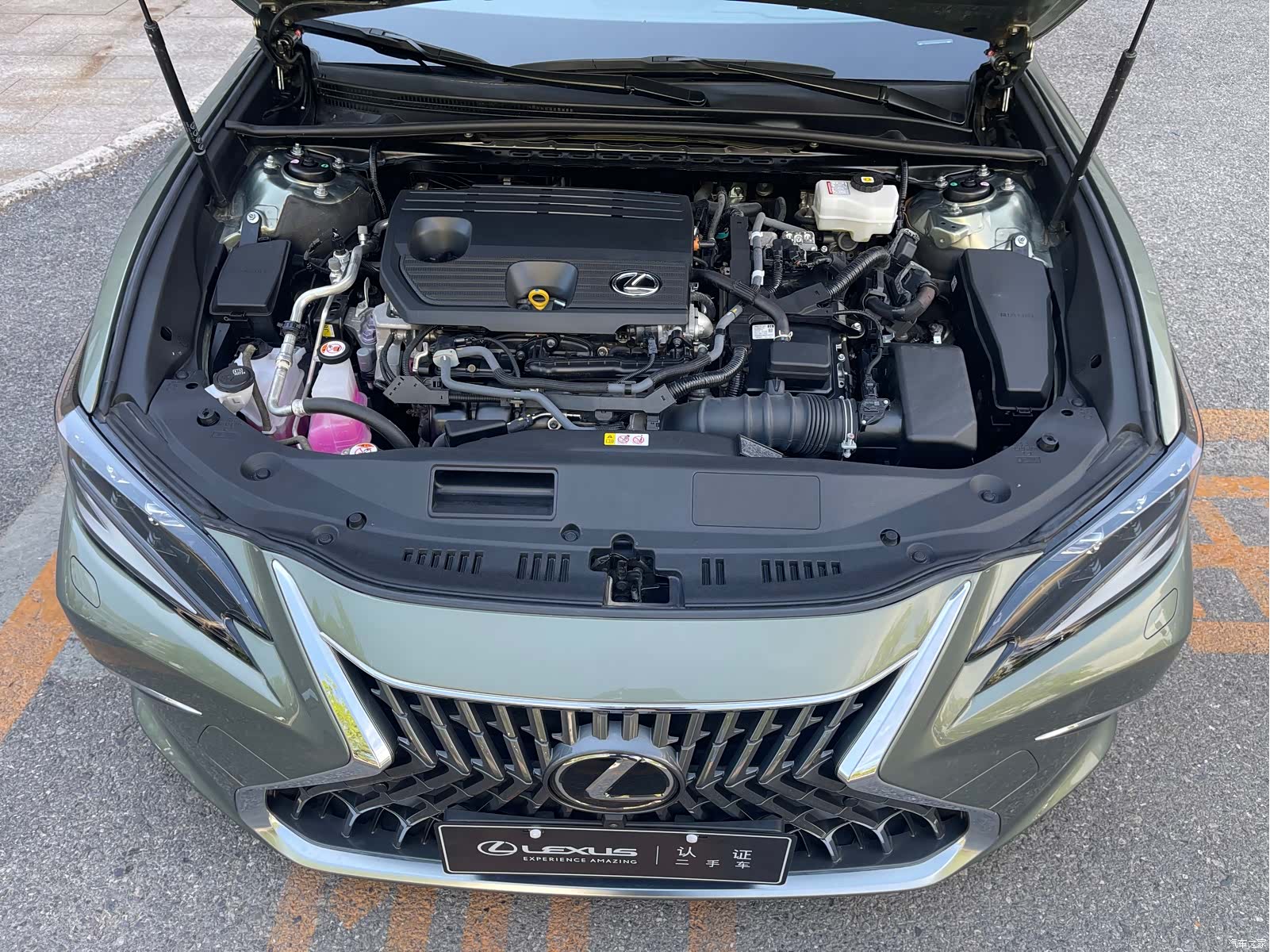 Lexus ES, 2023 20