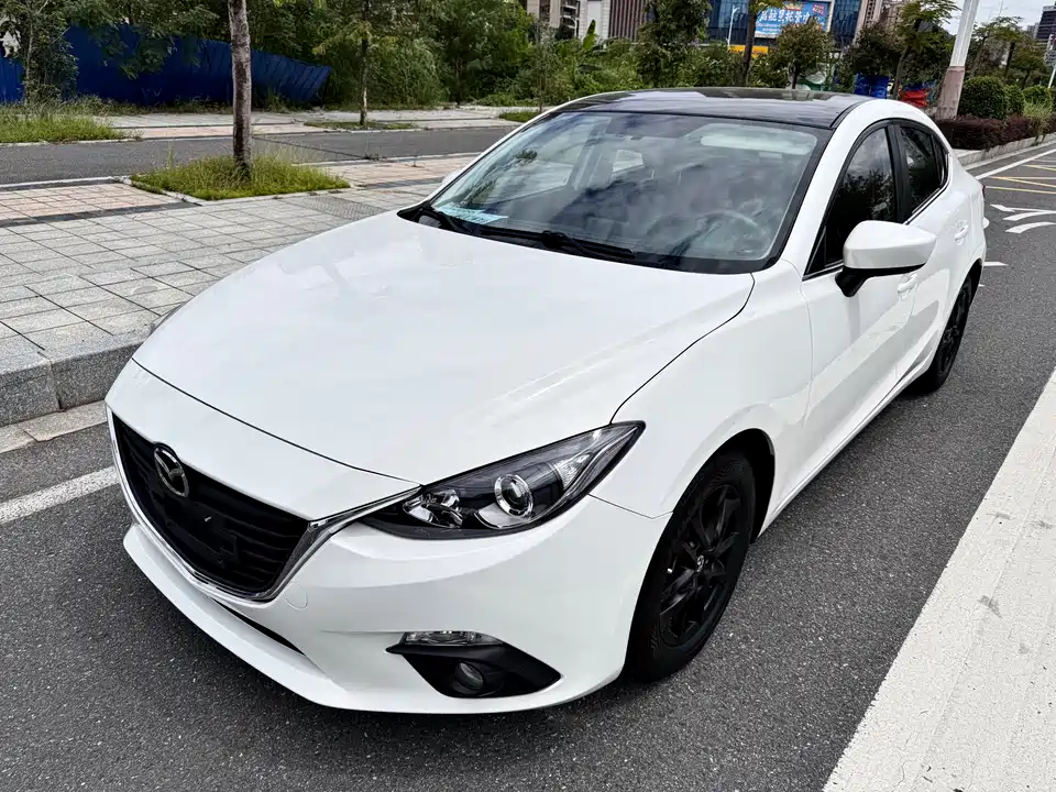 Mazda 3 Angkesaila