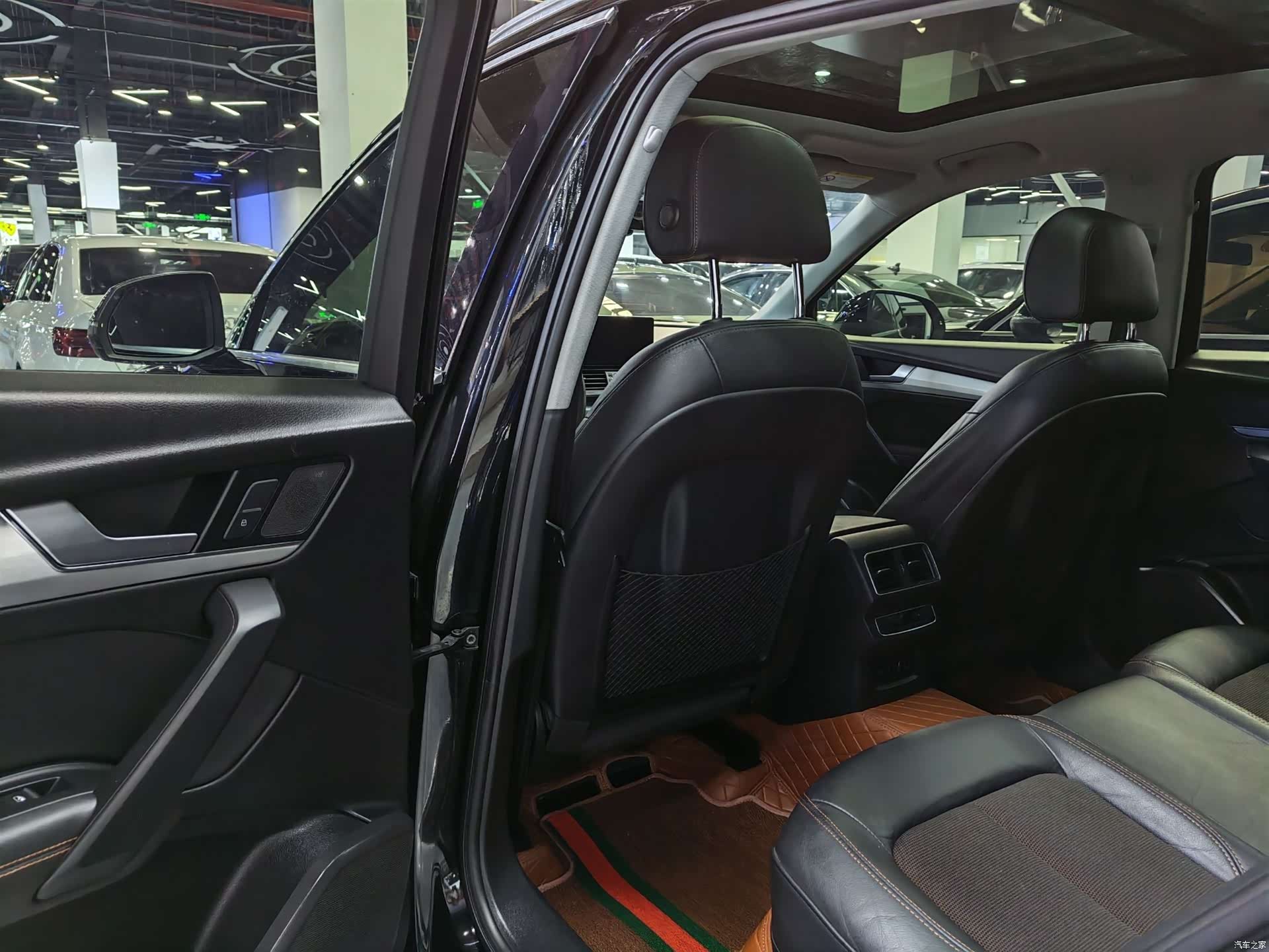 Audi Q5L, 2021 16
