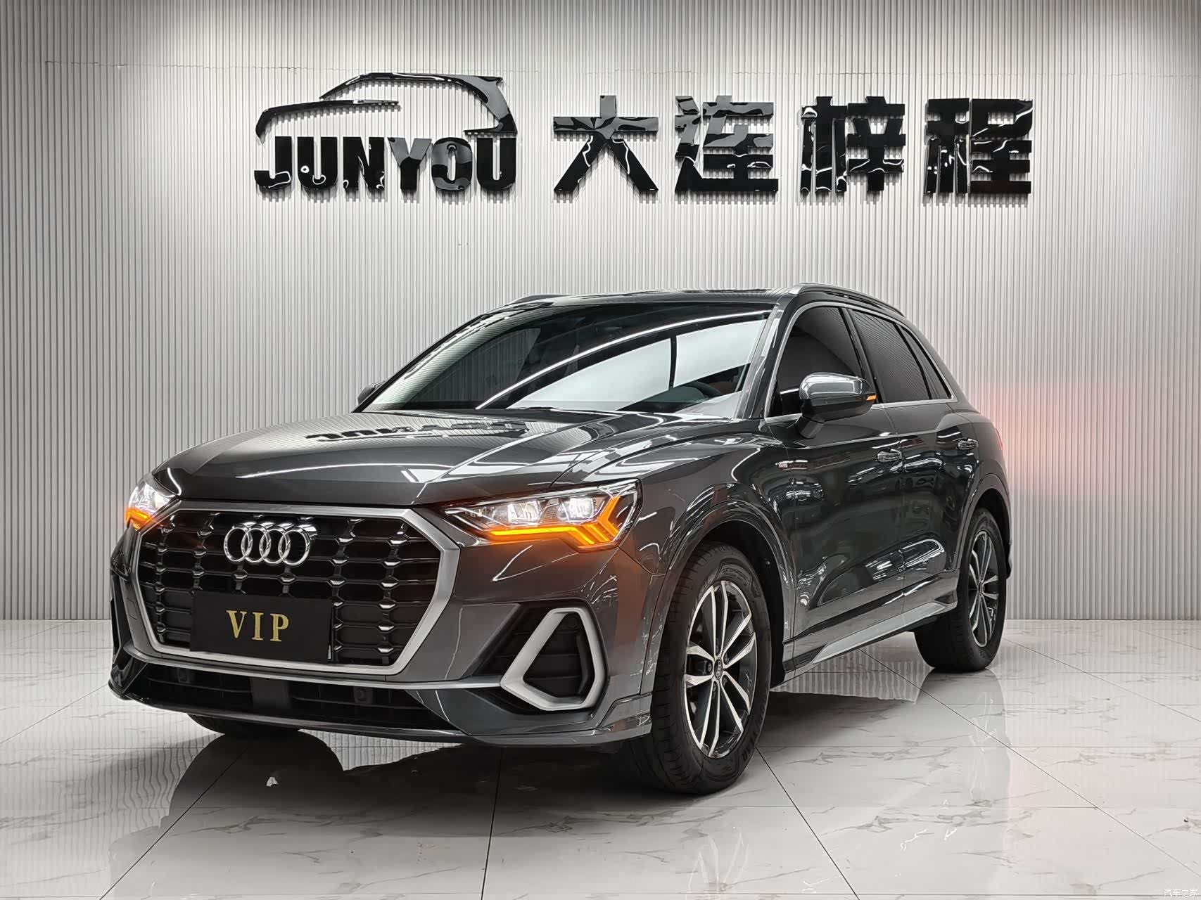 Audi Q3, 2022 1