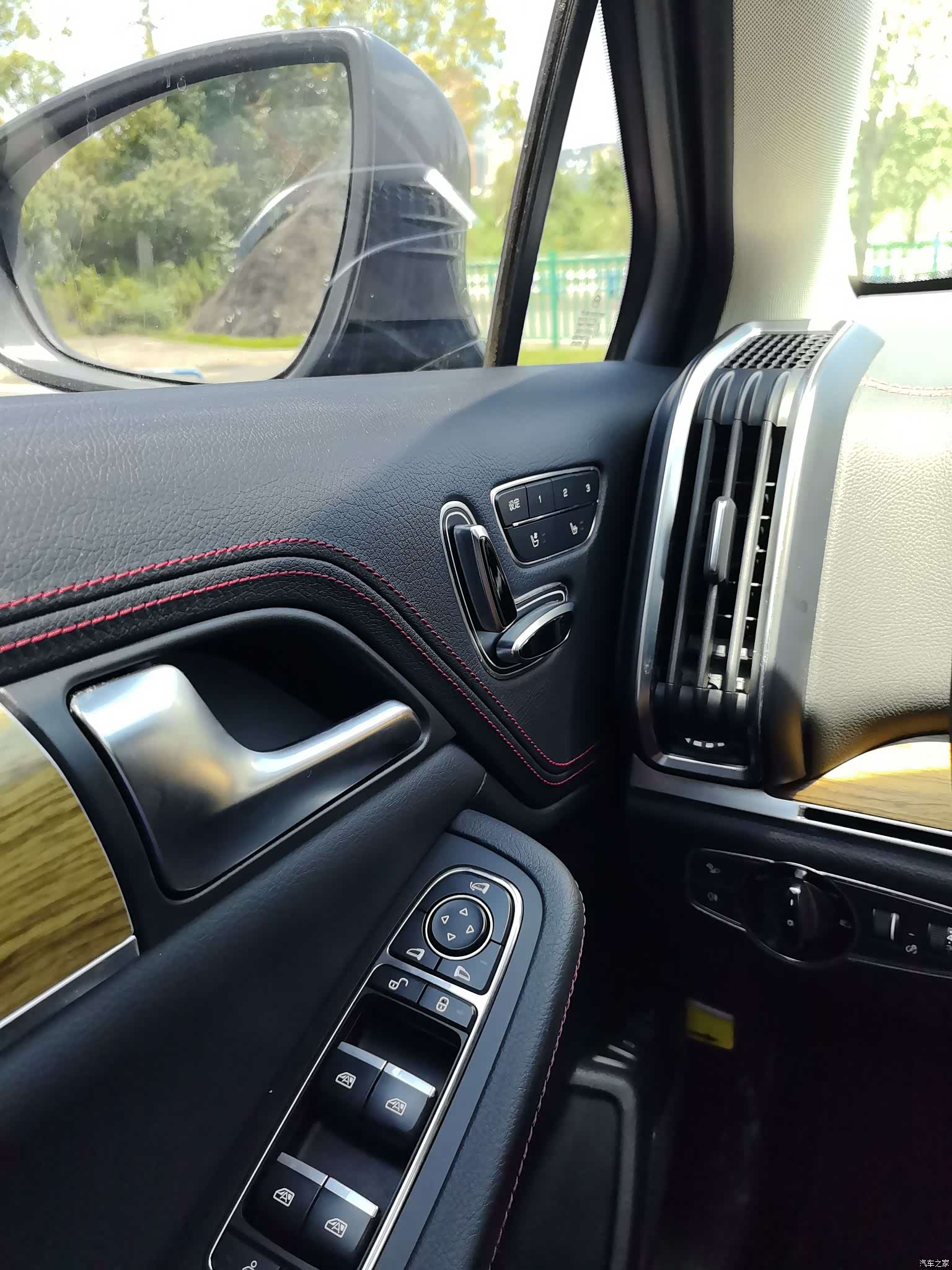 BYD Tang, 2018 14