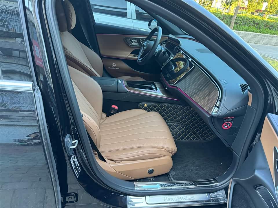 Mercedes-Benz E-class Mercedes-Benz E-class