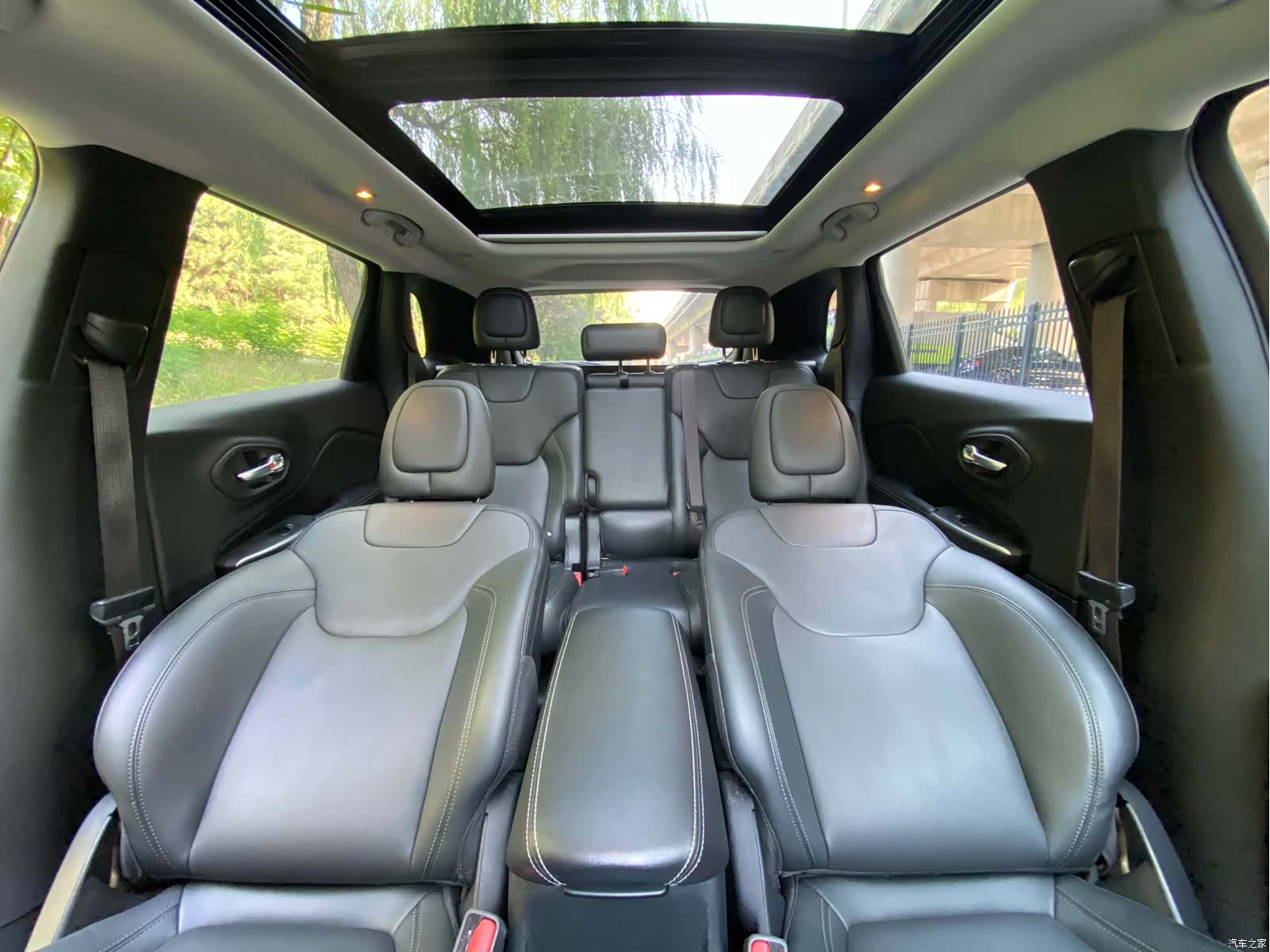 Jeep Cherokee, 2019 22