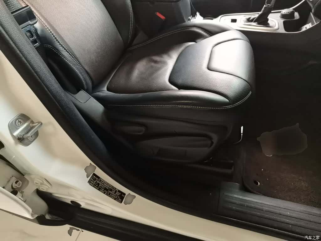 Jeep Cherokee, 2015 25