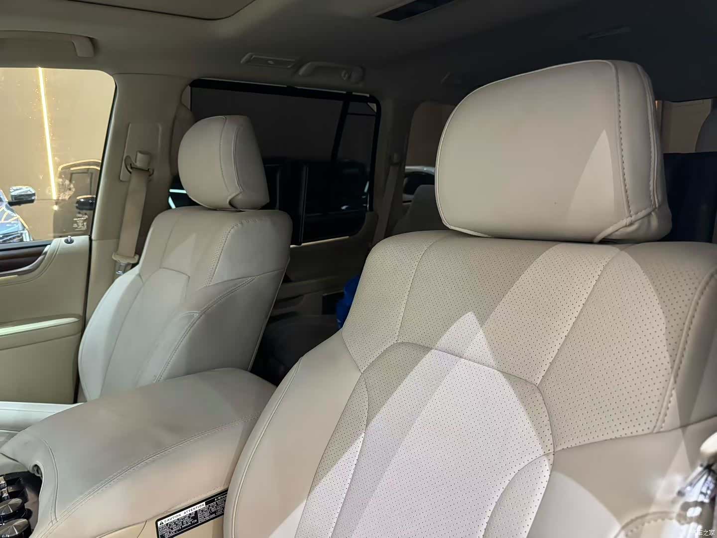 Lexus LX, 2017 3