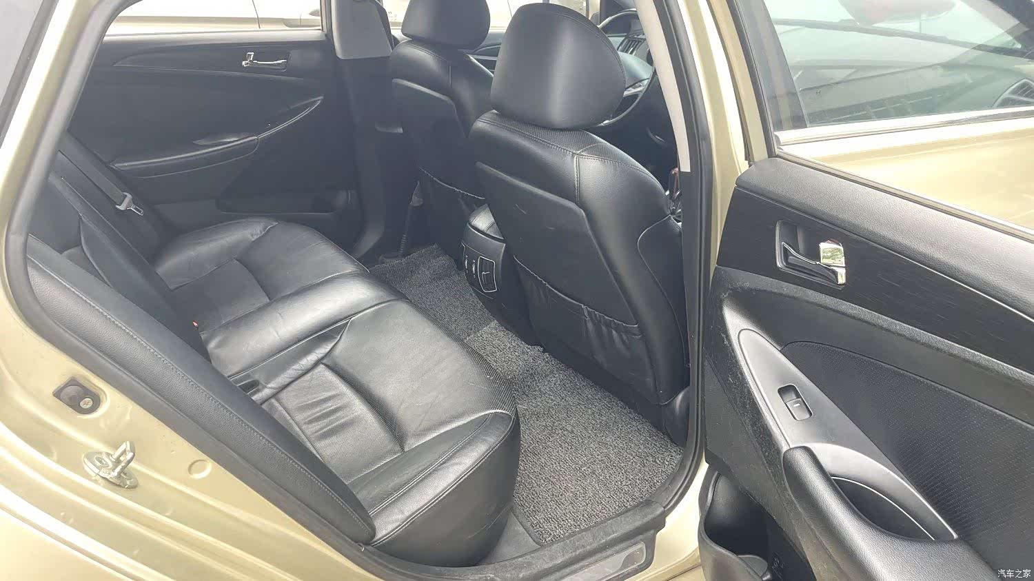 Hyundai Sonata, 2013 9