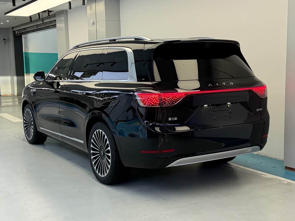 AITO Ask the world M9