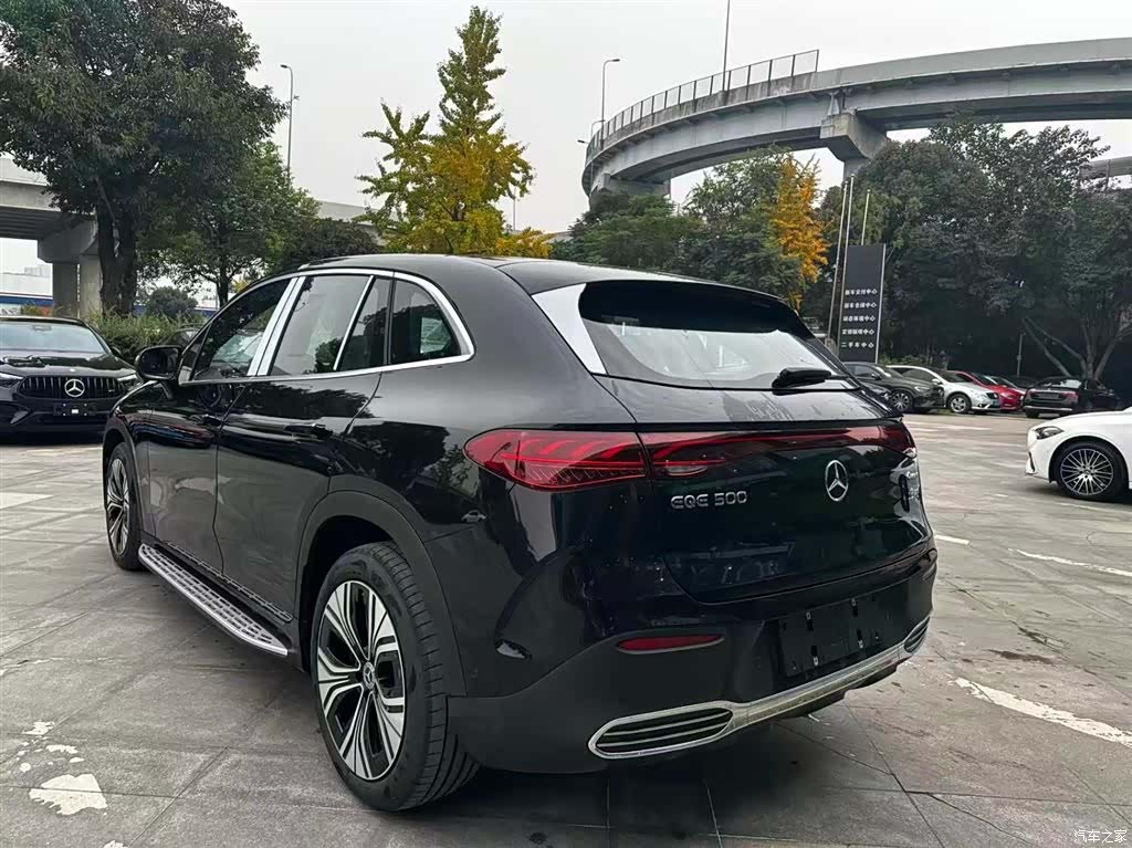 Mercedes-Benz EQE, 2025 8