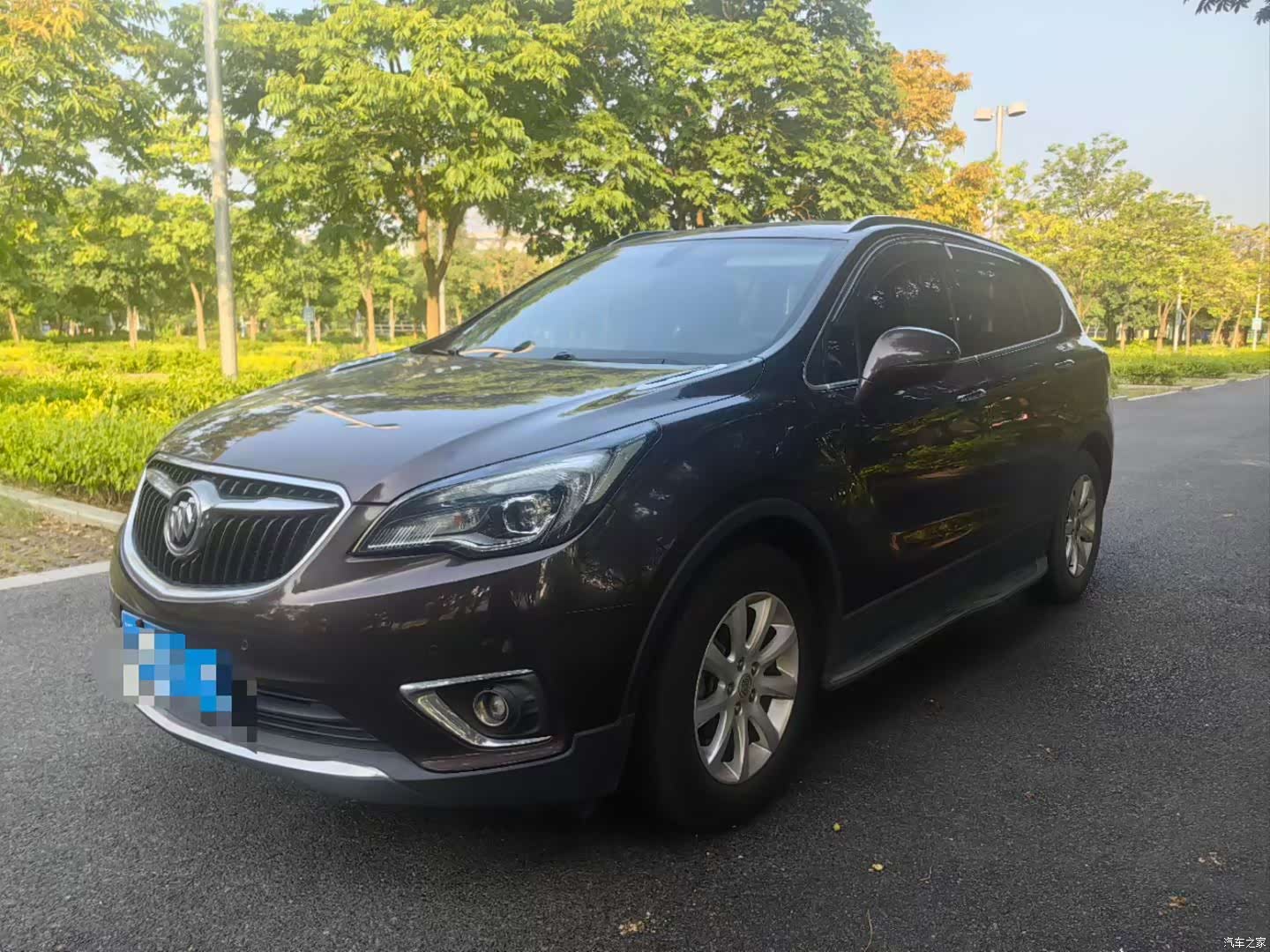 Buick Envision Plus, 2019 1