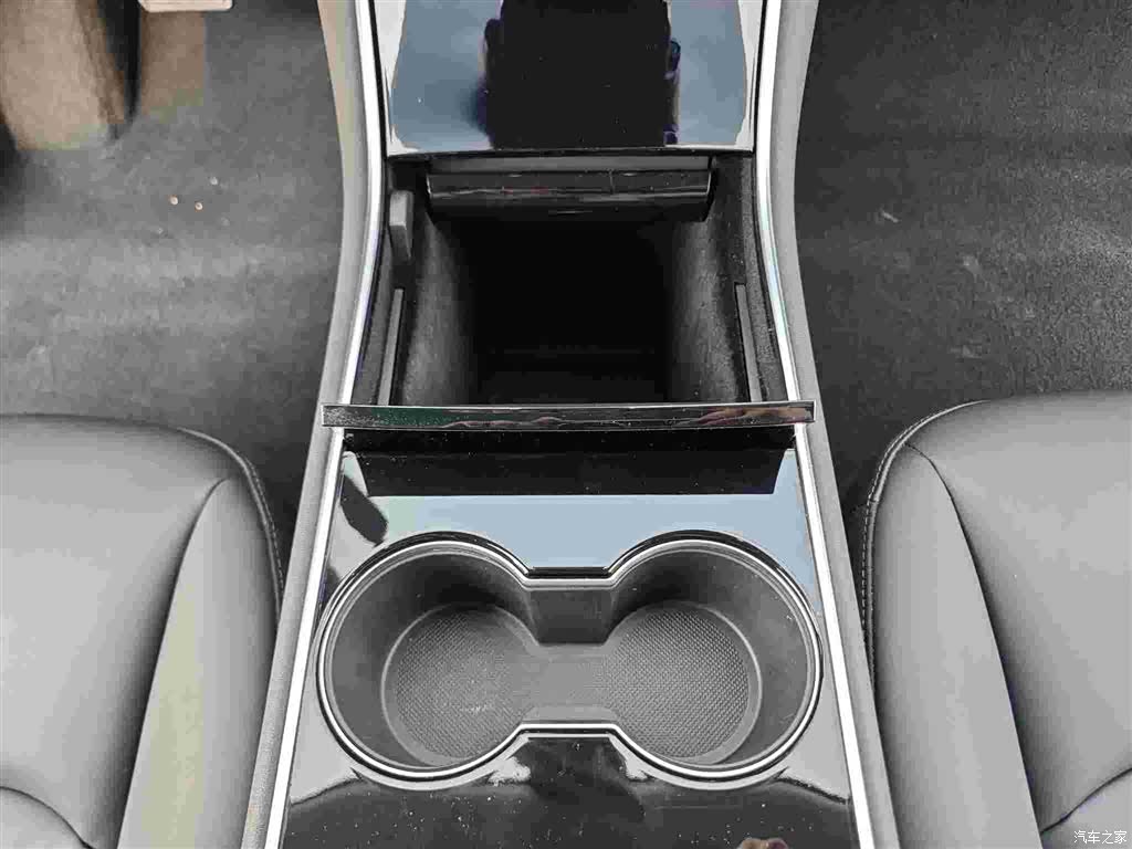Tesla Model 3, 2020 21
