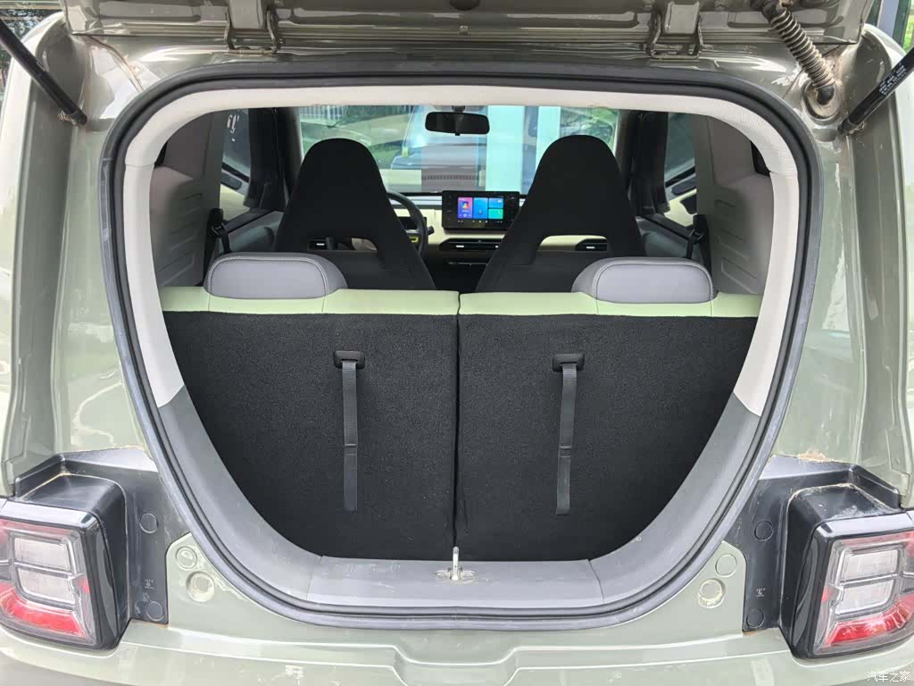 Geely Panda, 2024 11