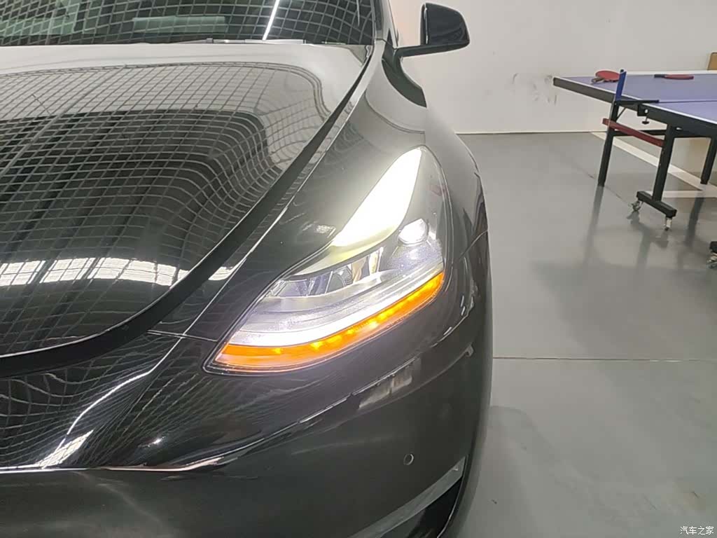 Tesla Model Y, 2021 24