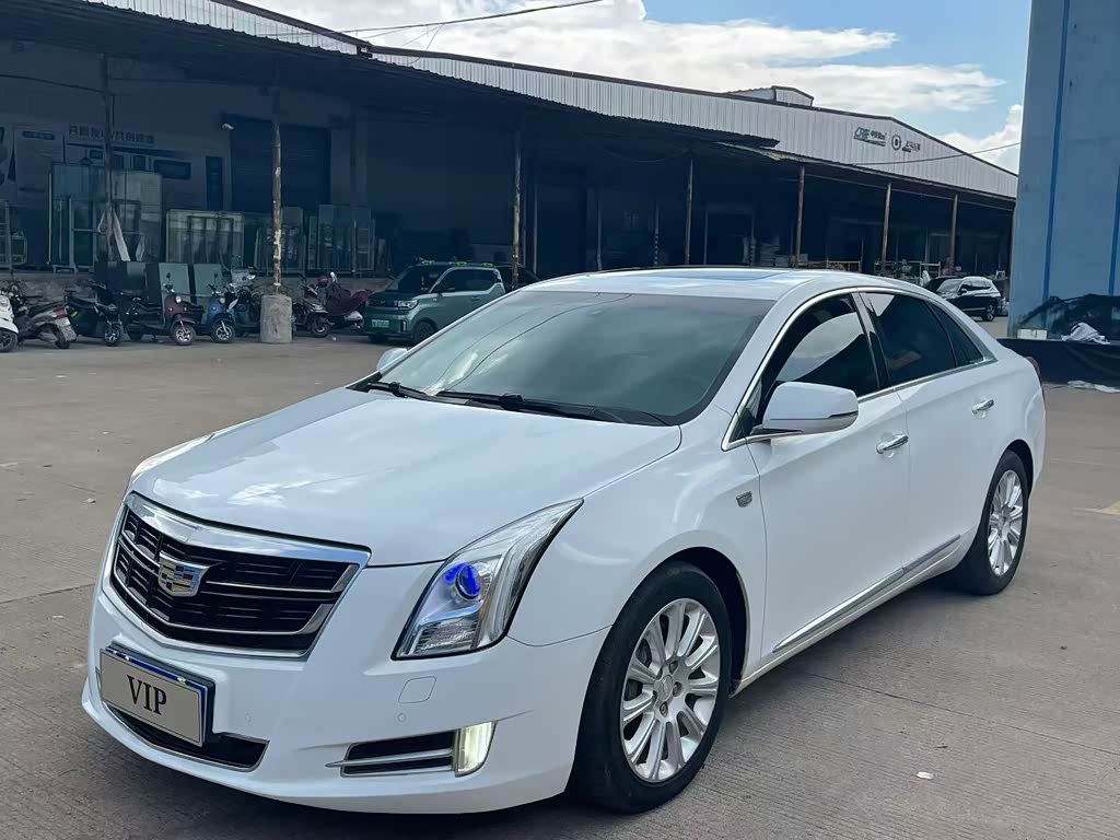 Cadillac XTS