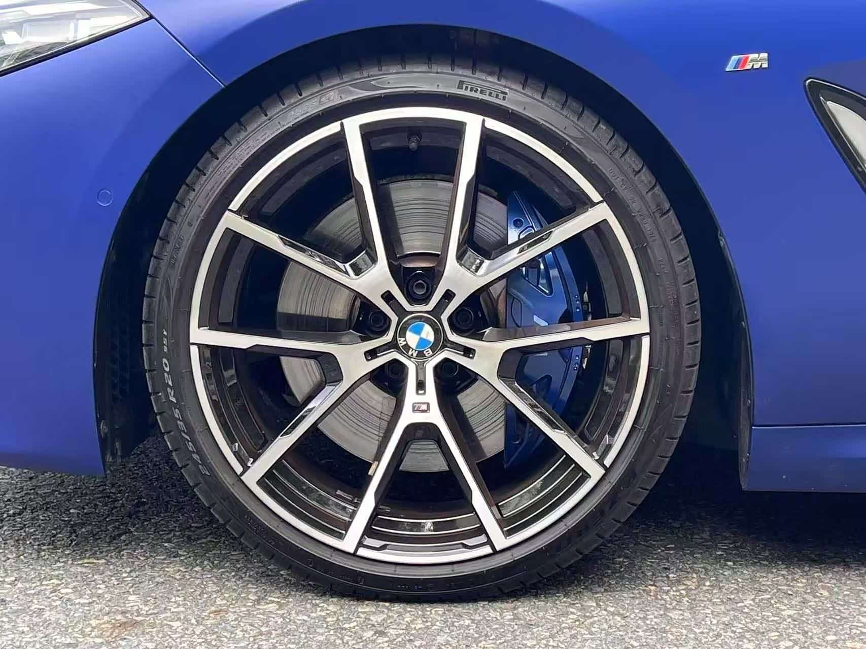 BMW 8 Series, 2023 6