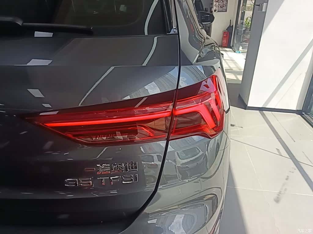 Audi Q3, 2020 8