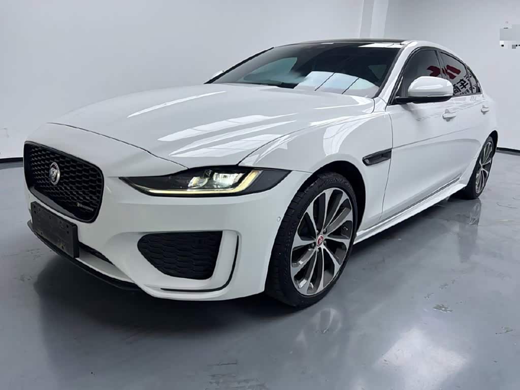 Jaguar XEL
