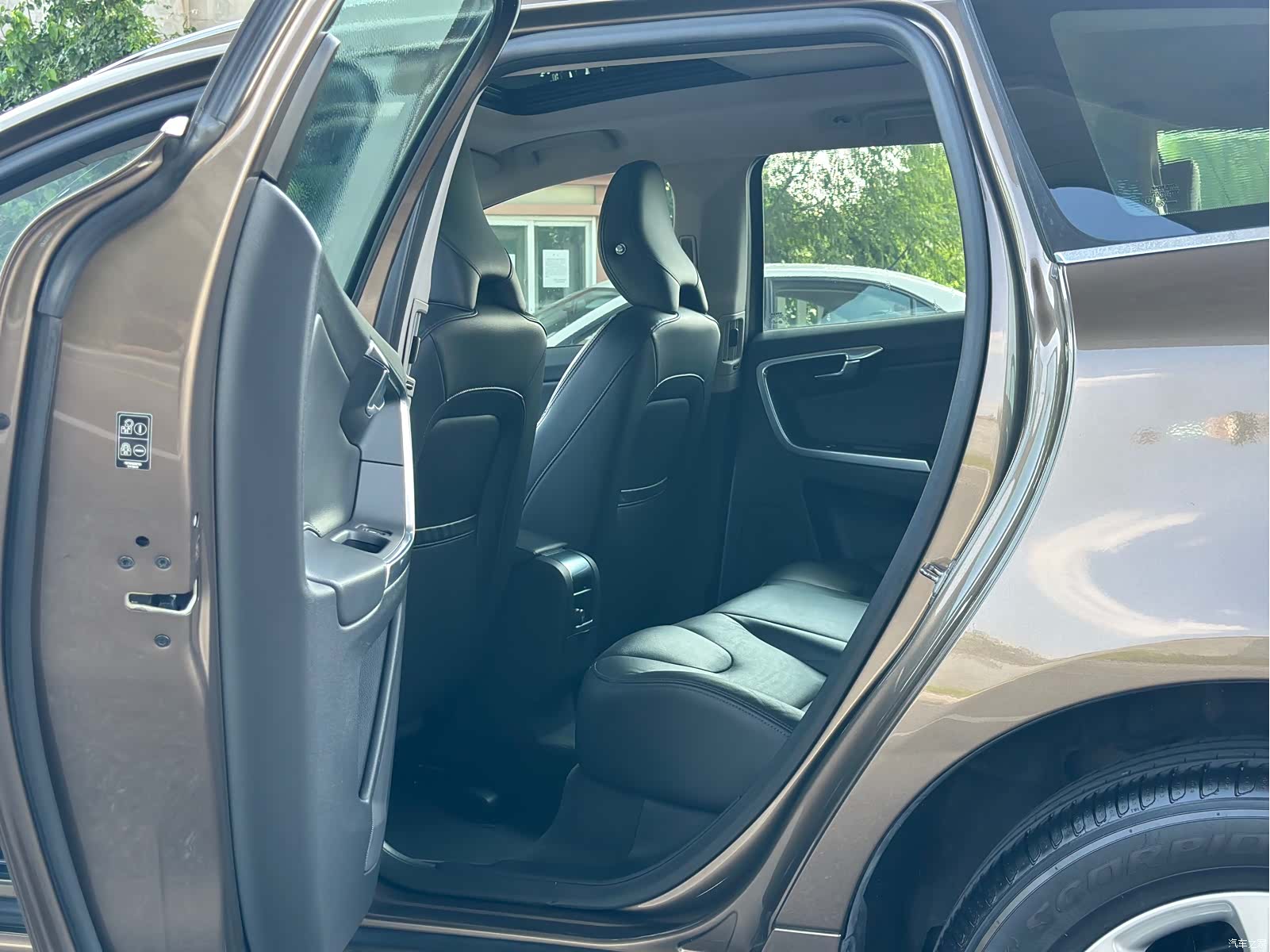 Volvo XC60, 2015 6