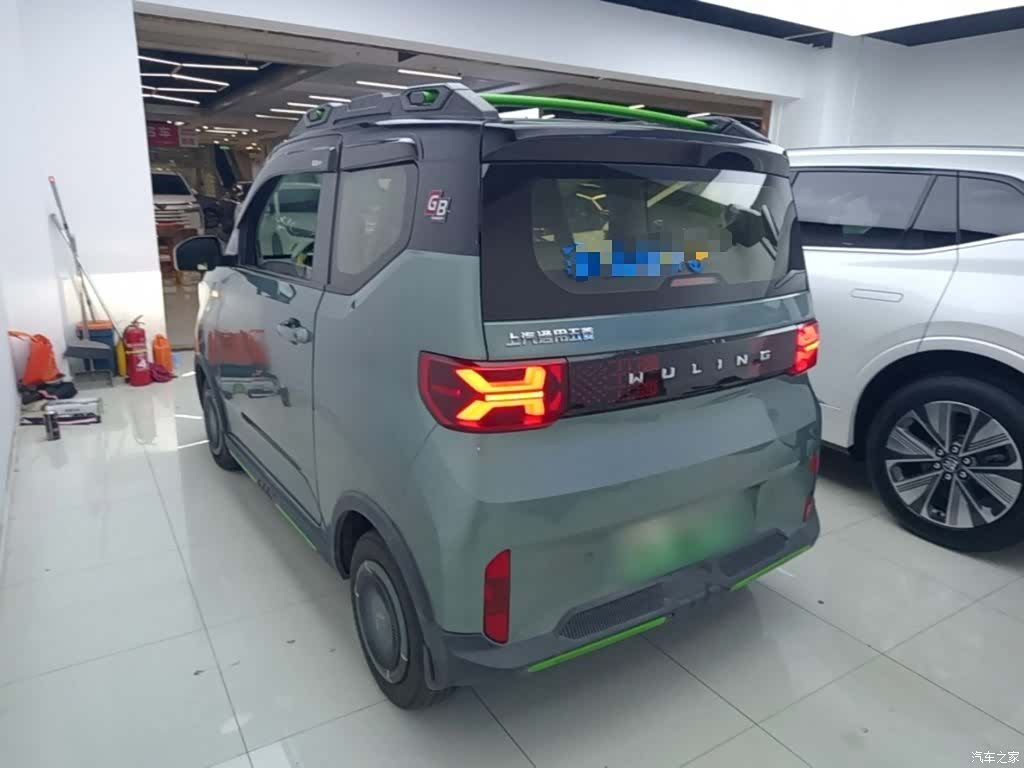 Wuling MINIEV, 2022 все фото