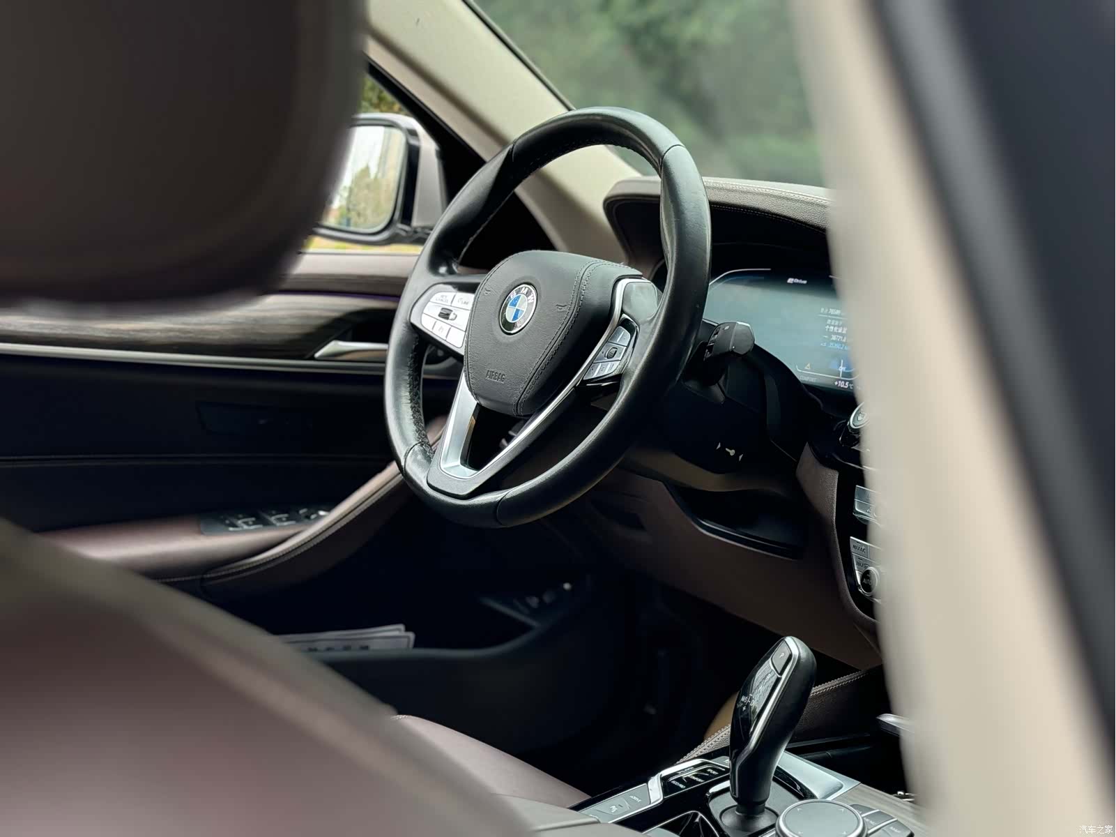 BMW 5 Series, 2020 21