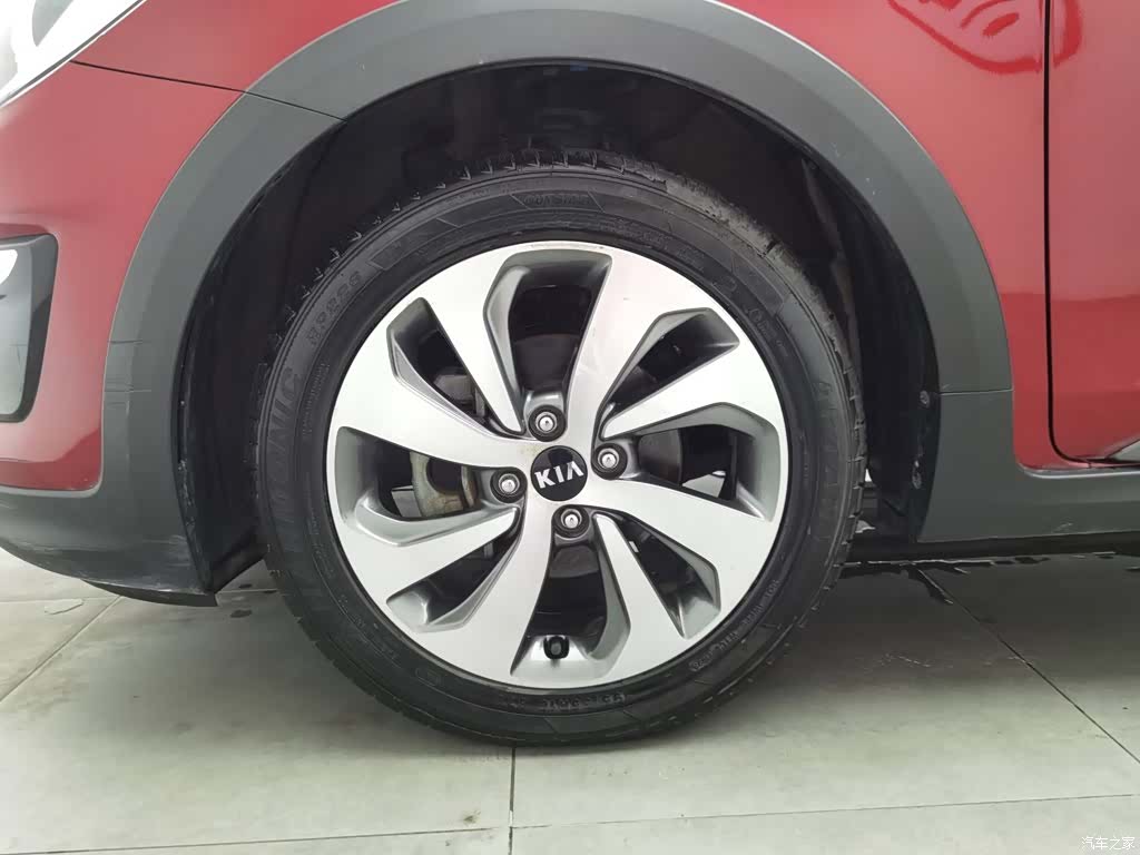 Kia KX, 2019 17