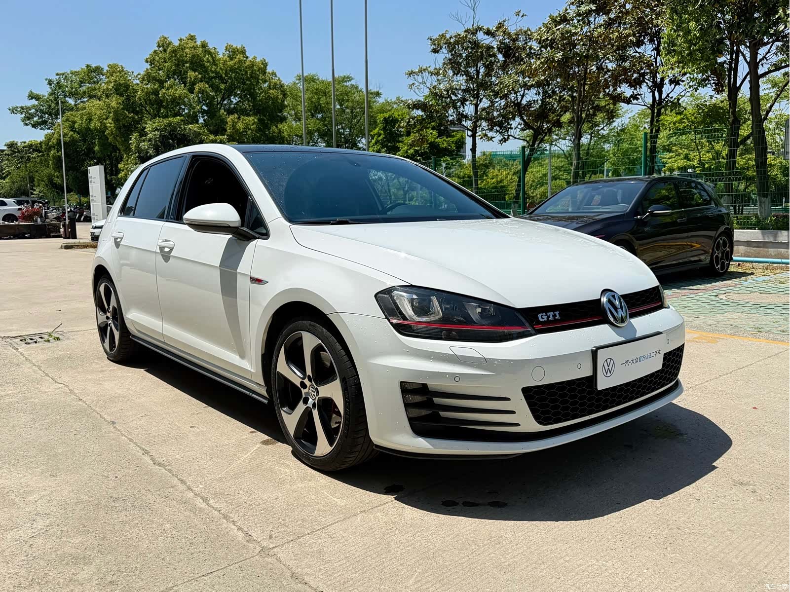 Volkswagen Golf, 2016 3