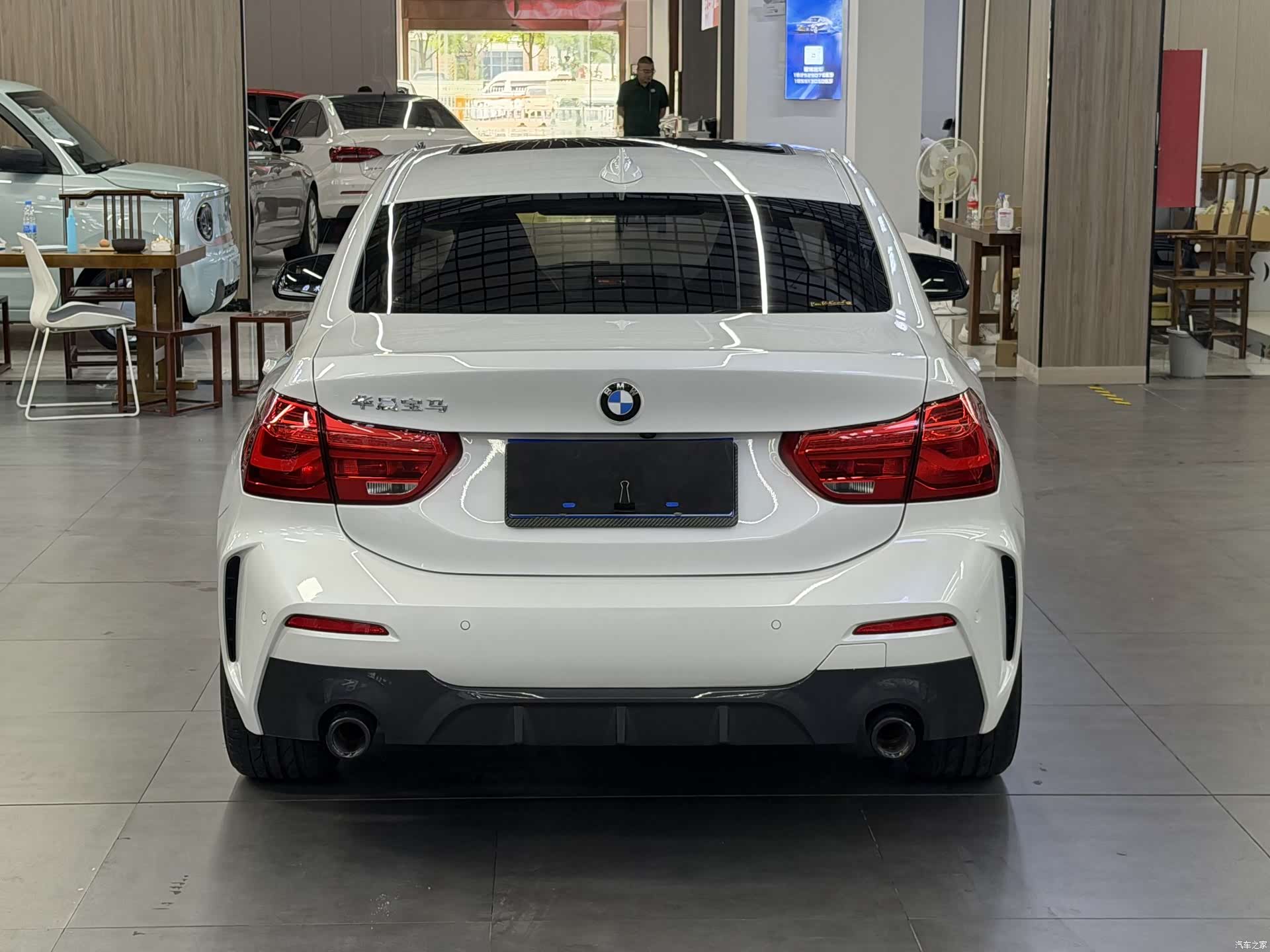 BMW 1 Series, 2021 все фото