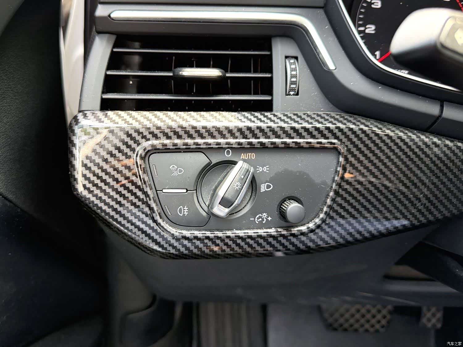 Audi A4L, 2018 12