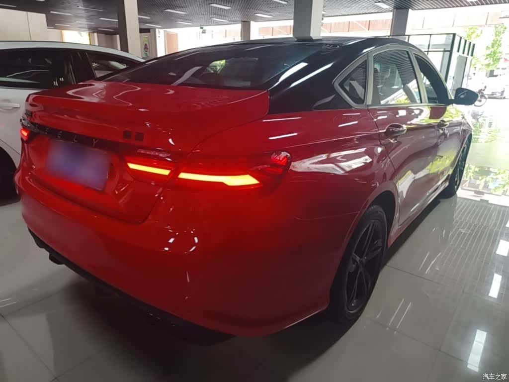 Geely Binray, 2022 7