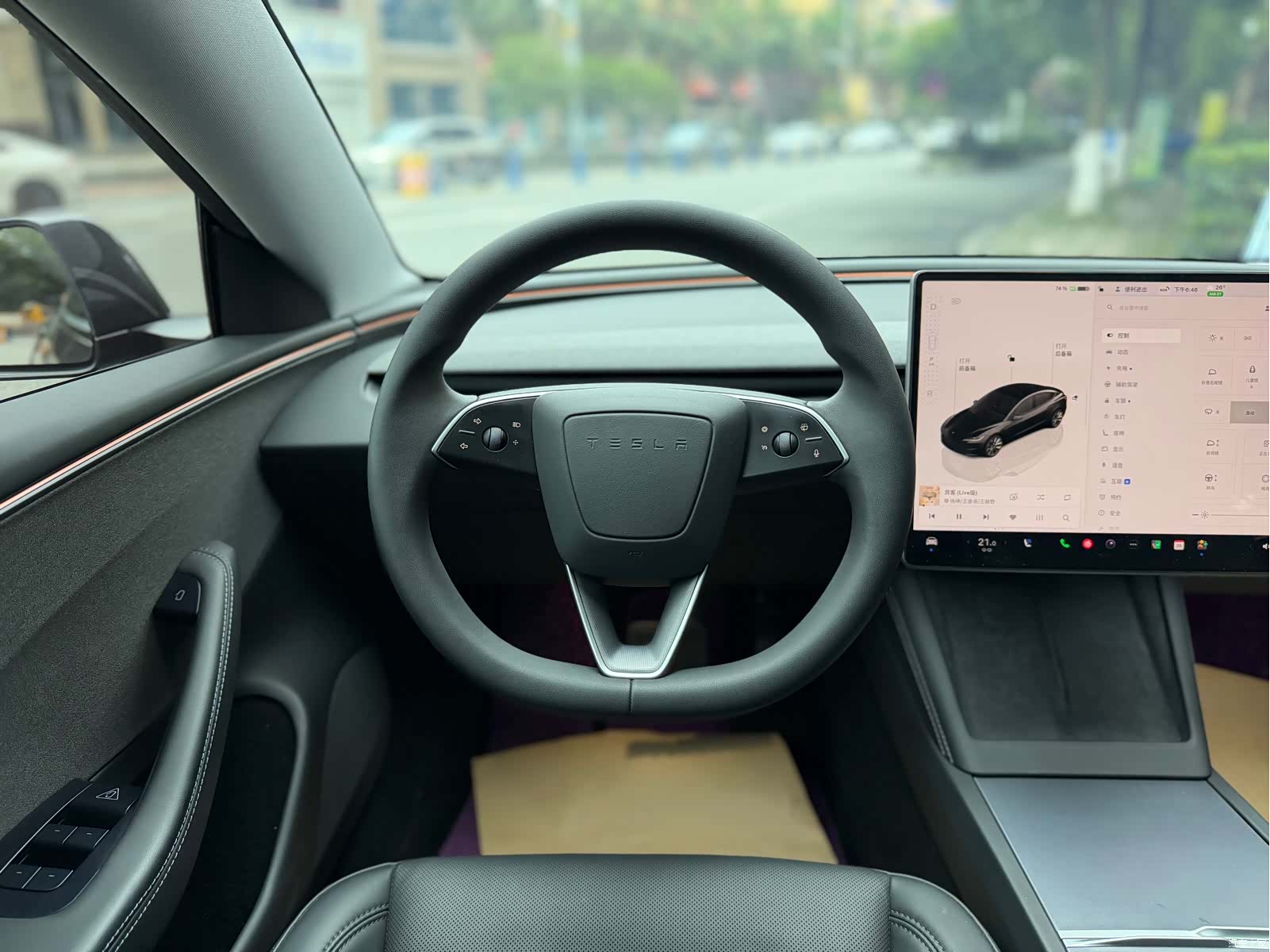 Tesla Model 3, 2025 13