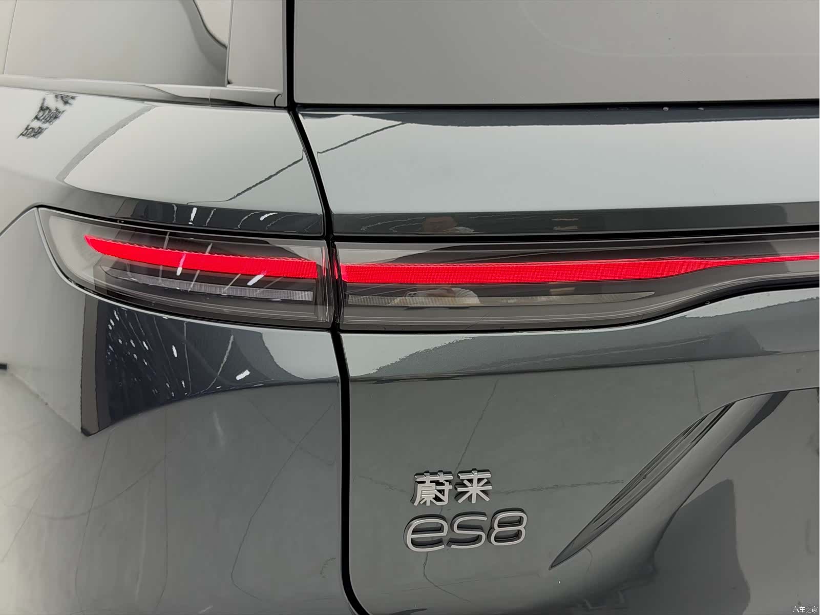 NIO ES8, 2023 7