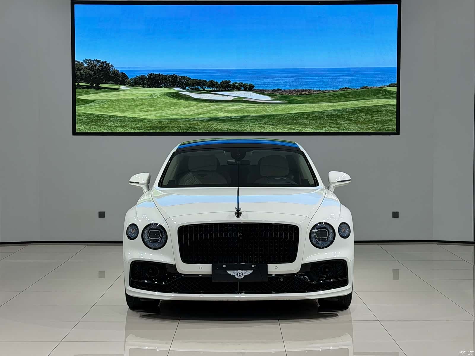 Bentley Flying Spur, 2023 2