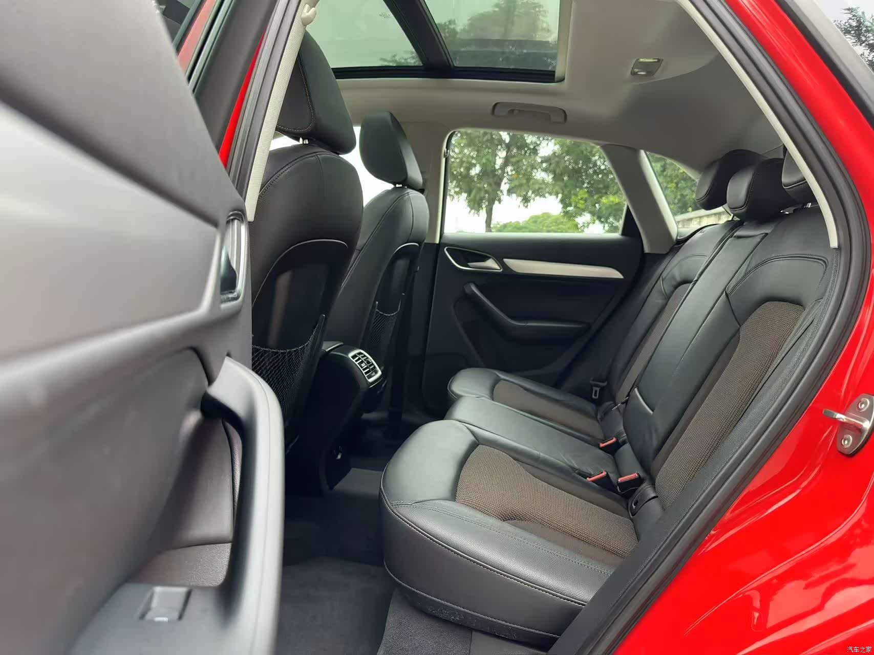 Audi Q3, 2016 6