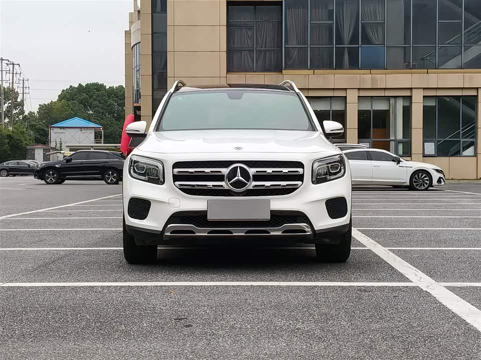 Mercedes-Benz GLB