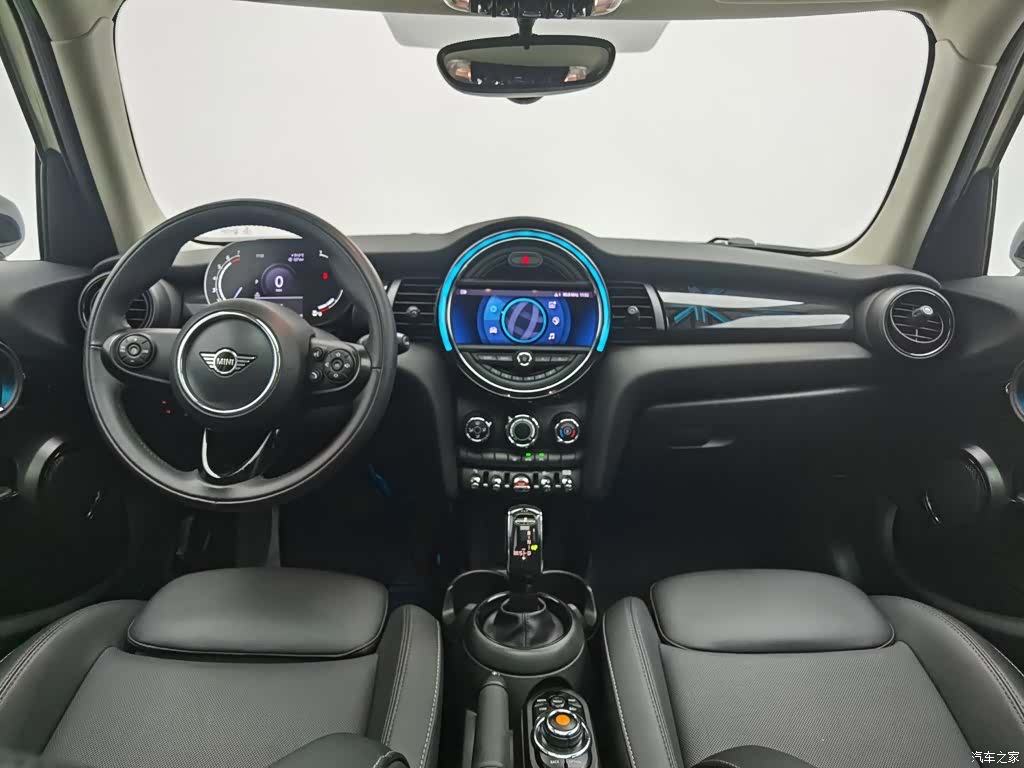 Mini Cooper, 2020 все фото
