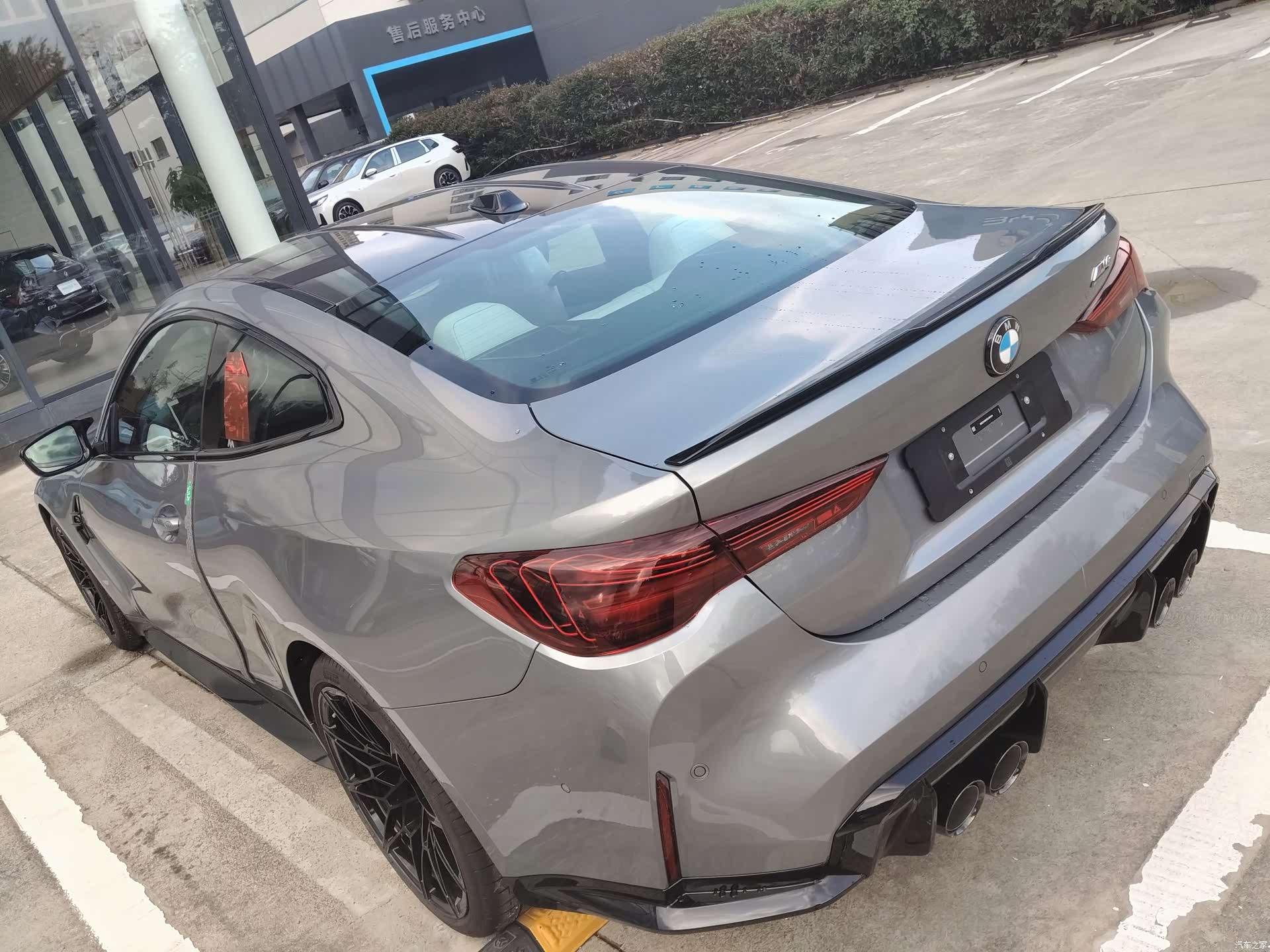 BMW M4, 1900 4