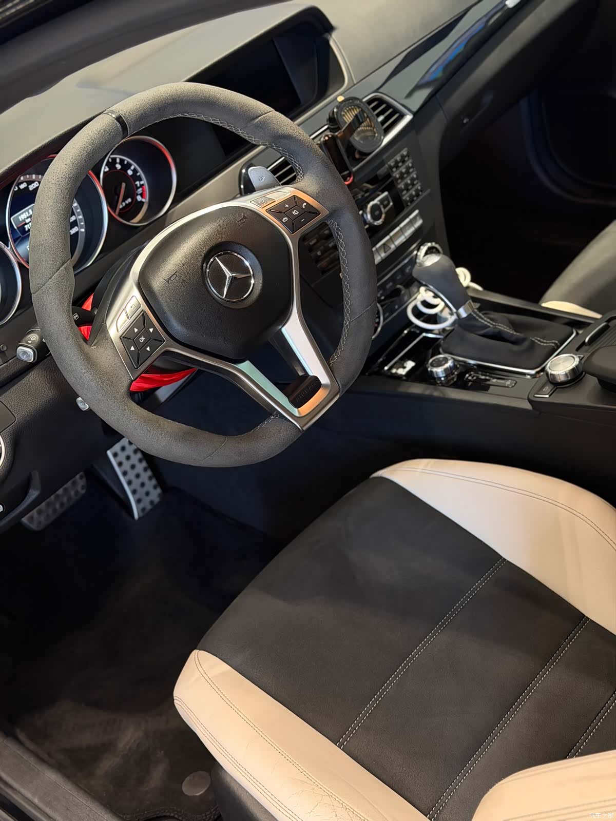 Mercedes-Benz C-Class, 2015 все фото