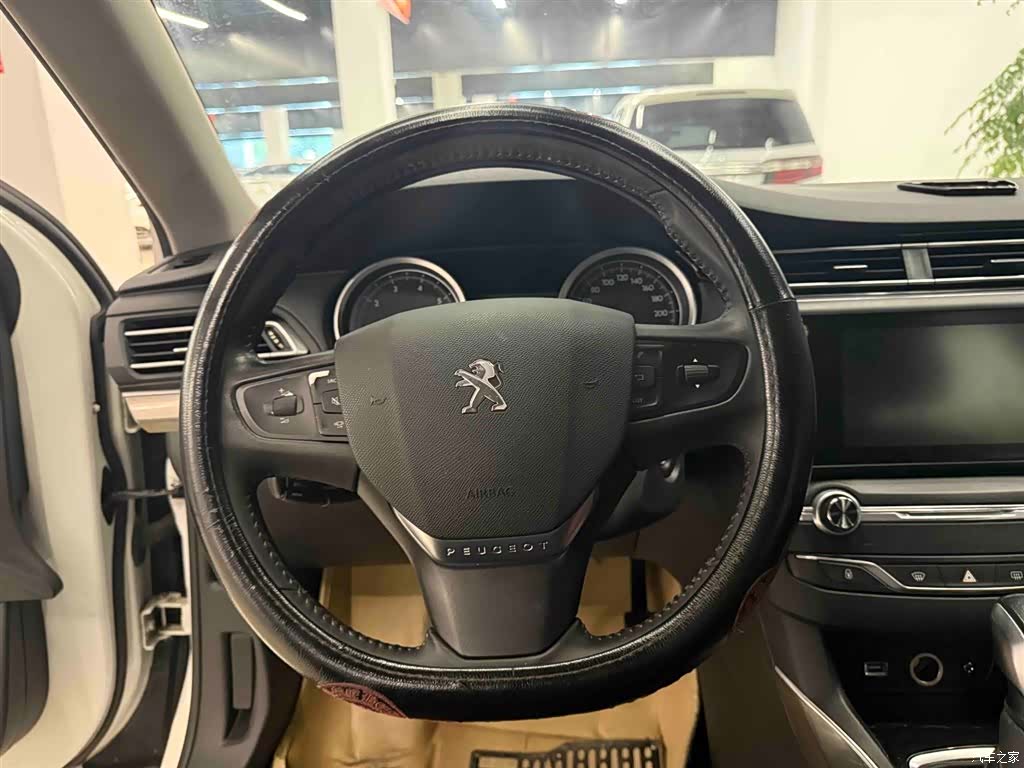 Peugeot 408, 2016 9