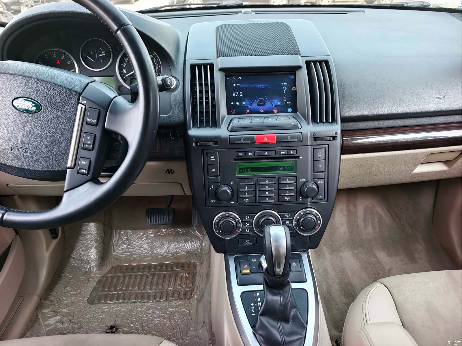Land Rover Si4, 2012 12