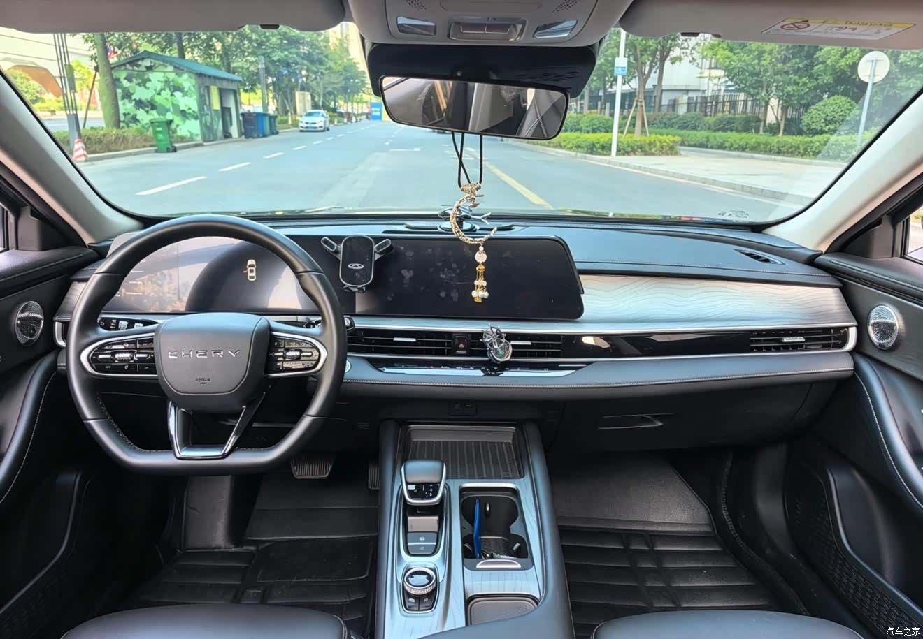 Chery Arrizo 8, 2023 9