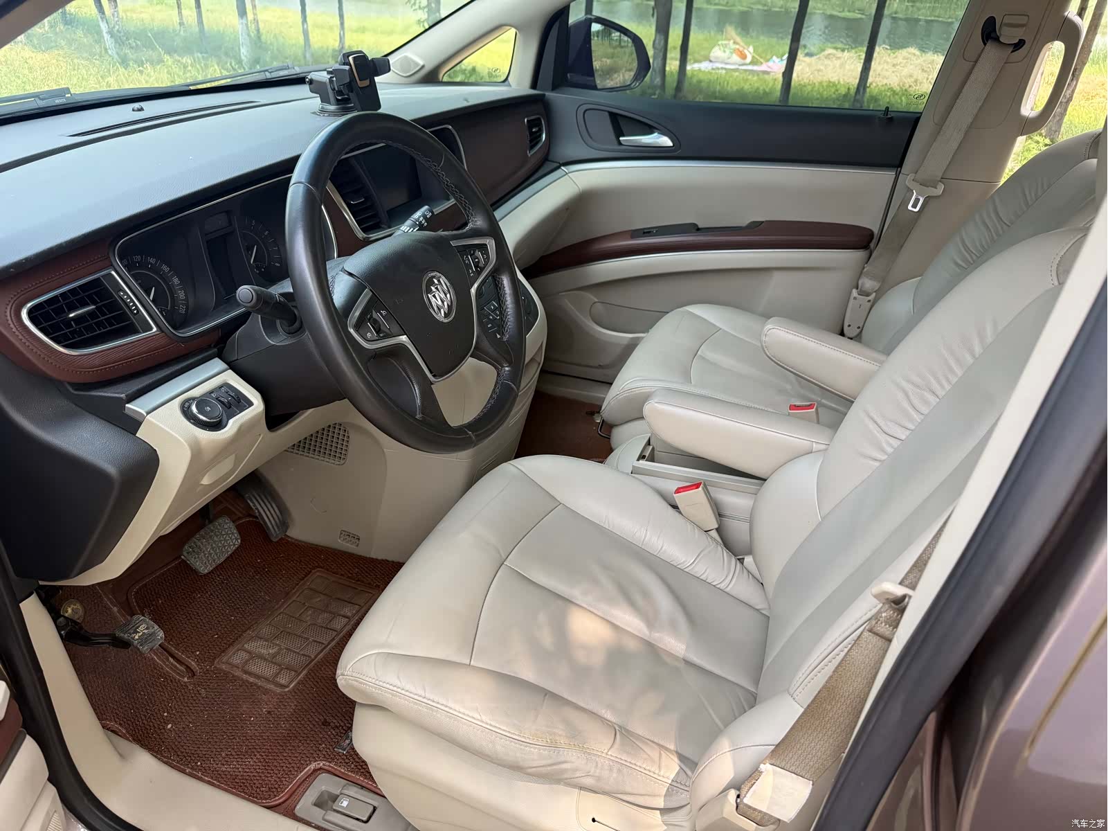 Buick GL8, 2018 8