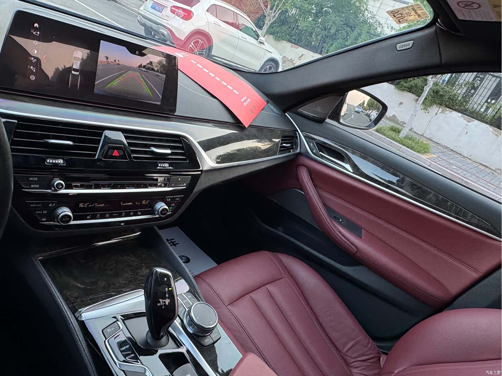 BMW 5 Series, 2018 13