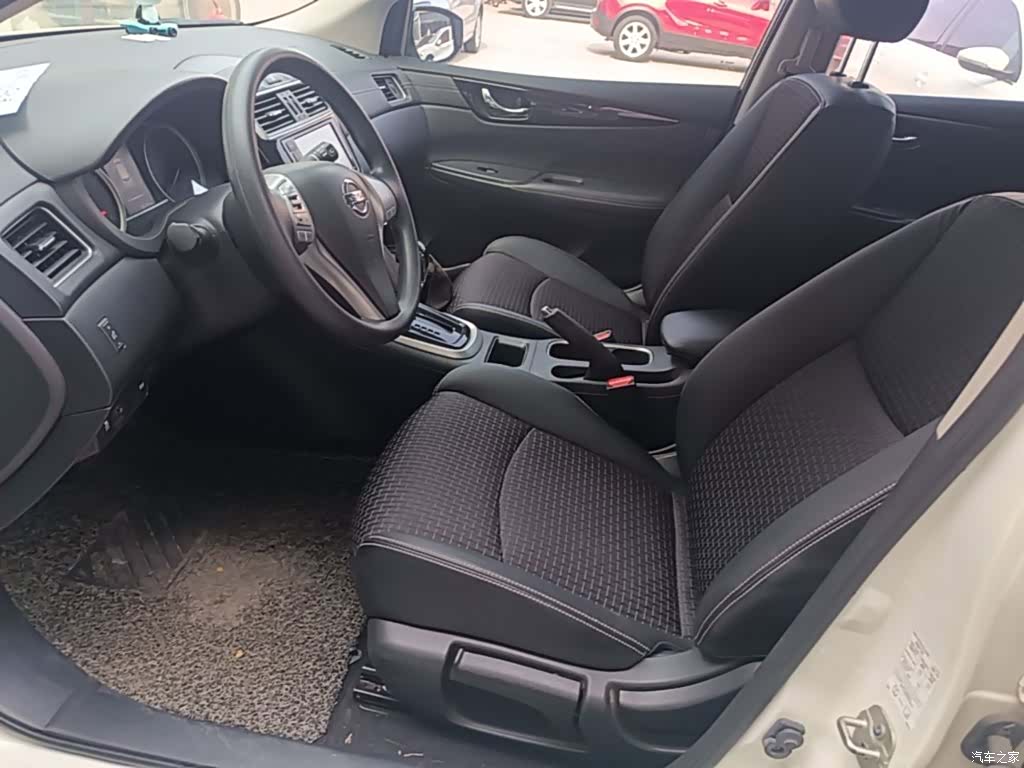 Nissan Tiida, 2016 15