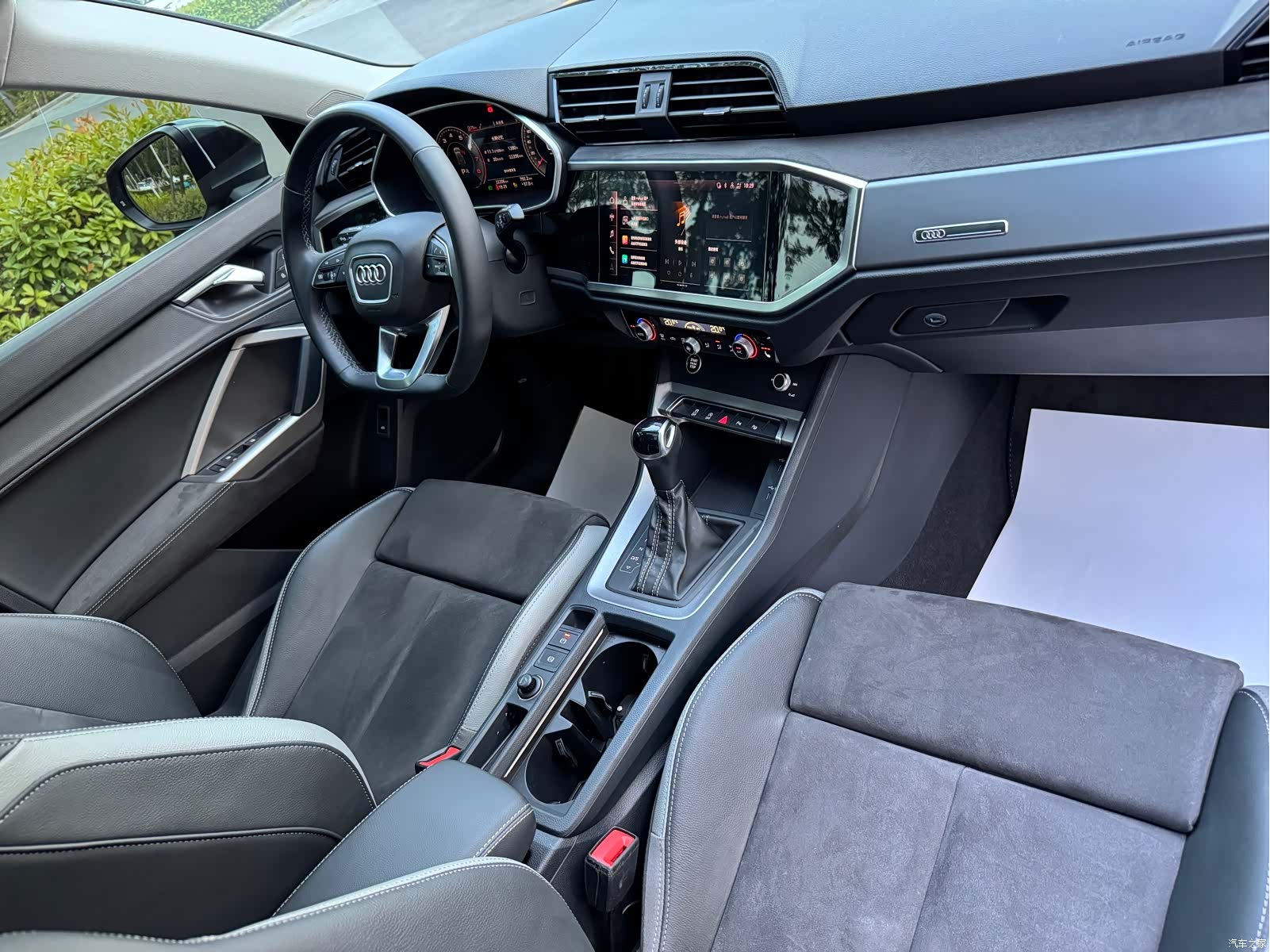 Audi Q3, 2022 21