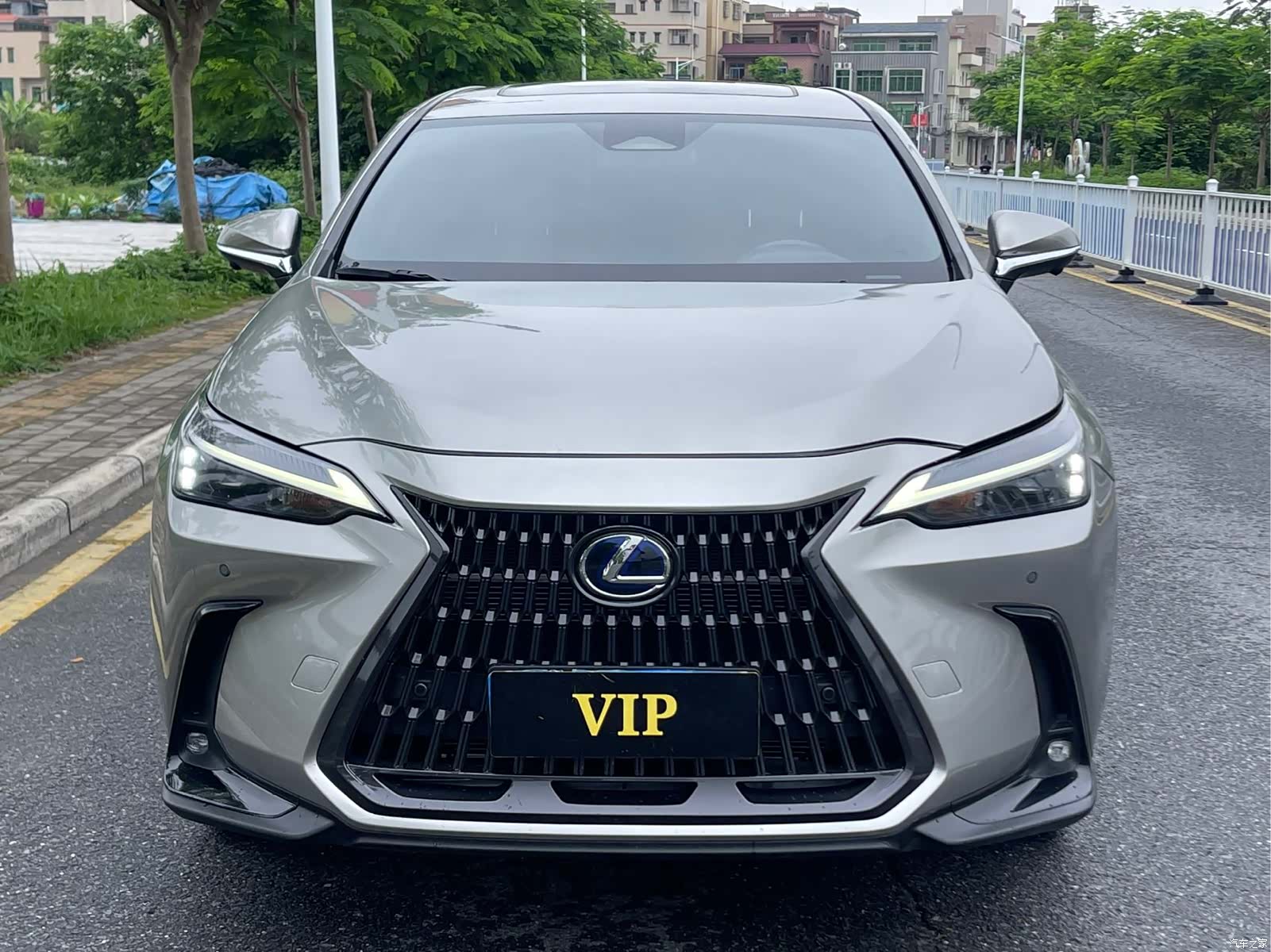 Lexus NX, 2022 2