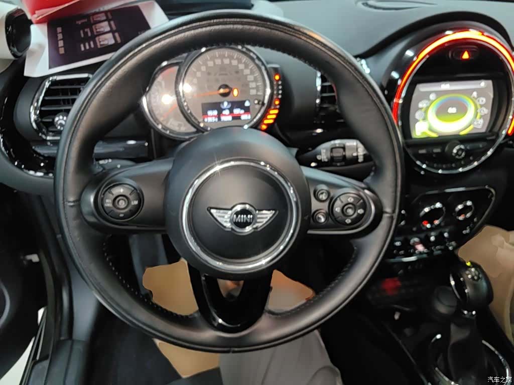Mini Clubman, 2018 11