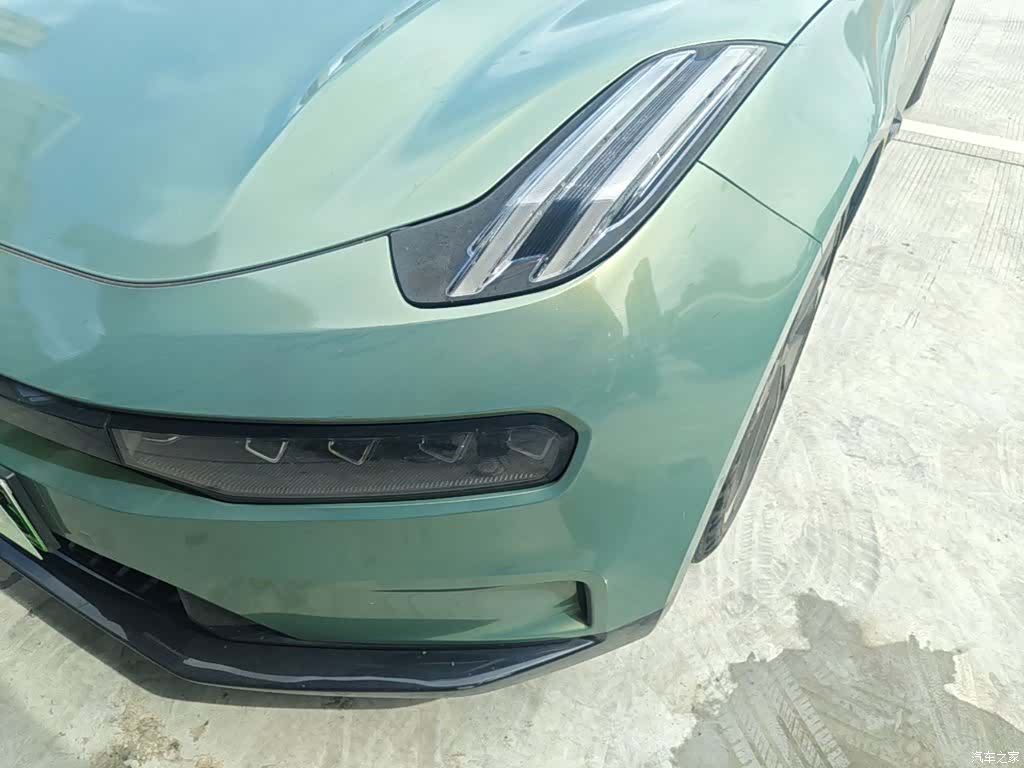 Zeekr 001, 2024 24